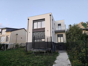 Spacious & Cozy T3 Near Paris